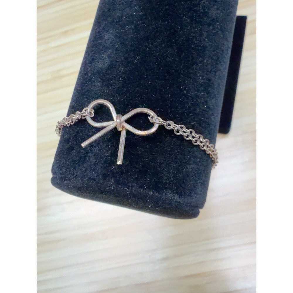 Bow Bracelet Double Chain Gold Tone Adjustable 6-8 Inch Feminine Jewelry